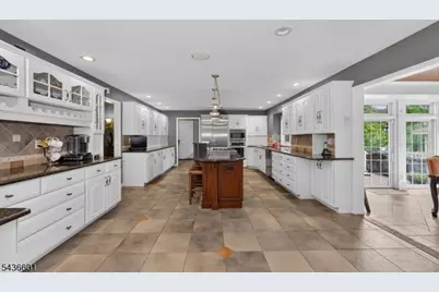 5 Pine Pl, Clinton Township, NJ 08801 - Photo 15