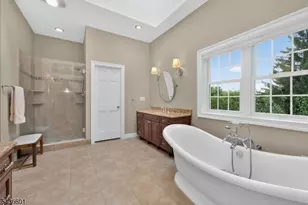 5 Pine Pl, Clinton Township, NJ 08801 - Photo 23