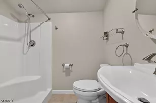 5 Pine Pl, Clinton Township, NJ 08801 - Photo 37