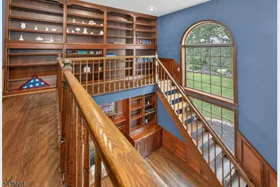 5 Pine Pl, Clinton Township, NJ 08801 - Photo 9