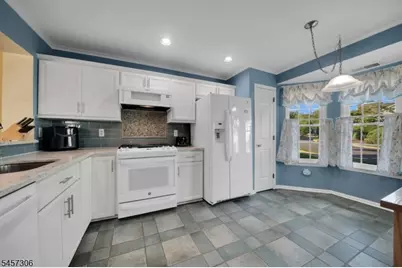 3701 Tudor Dr #3701, Pequannock Township, NJ 07444 - Photo 3