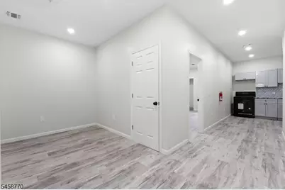 90 Broadway #3, Paterson, NJ 07505 - Photo 7