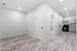90 Broadway, Paterson, NJ 07505 - Photo 7