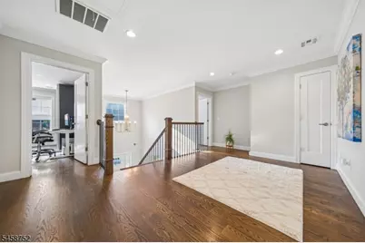 9 Burnet Hill Rd, Livingston, NJ 07039 - Photo 21