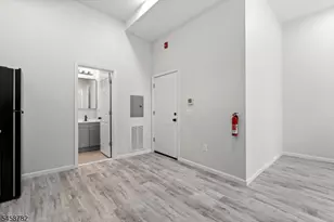 90 Broadway, Paterson, NJ 07505 - Photo 5