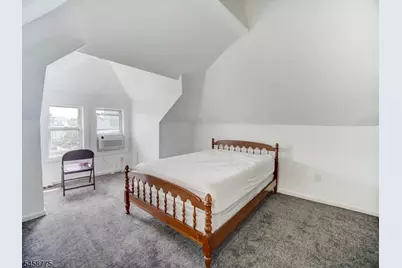 139 Richelieu Ter, Newark, NJ 07106 - Photo 13