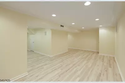 909 Stevens Avenue, Westfield, NJ 07090 - Photo 25