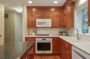 909 Stevens Ave, Westfield, NJ 07090 - Photo 11