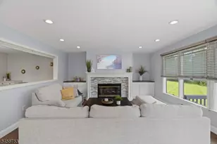 7 Aspen Dr, Hillsborough Township, NJ 08844 - Photo 11