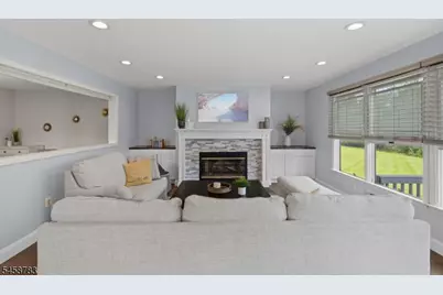 7 Aspen Dr, Hillsborough Township, NJ 08844 - Photo 13