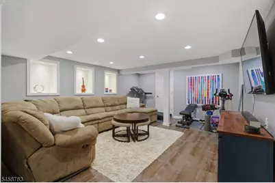 7 Aspen Dr, Hillsborough Township, NJ 08844 - Photo 35