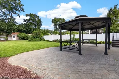2527 Mountain Ave, Scotch Plains Township, NJ 07076 - Photo 37