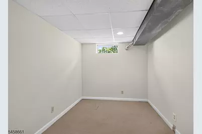 2527 Mountain Ave, Scotch Plains Township, NJ 07076 - Photo 29