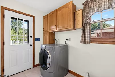 2527 Mountain Ave, Scotch Plains Township, NJ 07076 - Photo 31