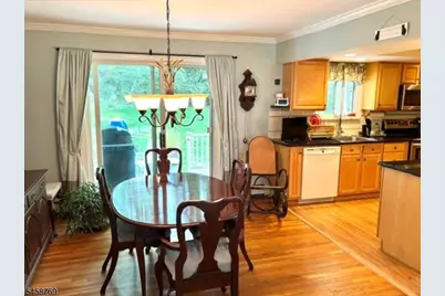 30 Woodlawn Ter, Jefferson Township, NJ 07849 - Photo 11