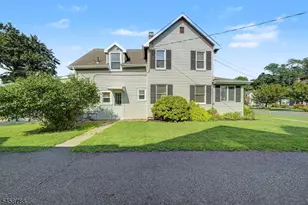 16 Jaqui Ave, Morris Plains, NJ 07950 - Photo 27