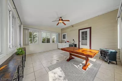 16 Jaqui Ave, Morris Plains, NJ 07950 - Photo 25