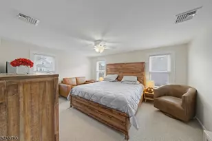 16 Jaqui Ave, Morris Plains, NJ 07950 - Photo 21