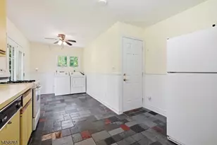 14 Ford Hill Rd, Hanover Township, NJ 07981 - Photo 13