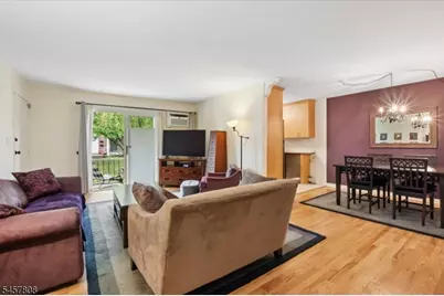 320 South St #E, Morristown, NJ 07960 - Photo 7