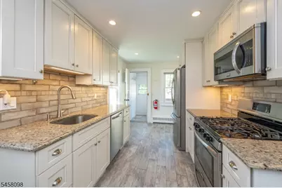 100 Ridgedale Ave, Hanover Township, NJ 07927 - Photo 11