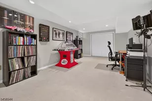 195 Teasel Ct, Readington, NJ 08889 - Photo 15