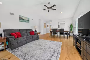 195 Teasel Ct, Readington, NJ 08889 - Photo 5