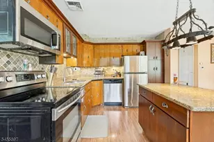 751 Peters Ln, Bridgewater, NJ 08836 - Photo 3