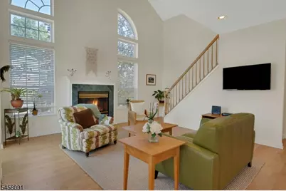23 Hancock Dr, Morris Township, NJ 07960 - Photo 3