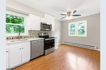 26 Kynor Ave, Hopatcong, NJ 07874 - Photo 5