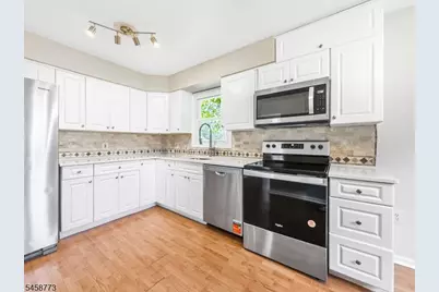 26 Kynor Ave, Hopatcong, NJ 07874 - Photo 7