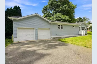 26 Kynor Ave, Hopatcong, NJ 07874 - Photo 31