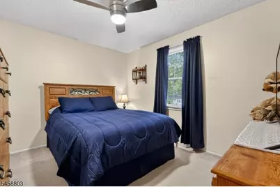100 Coachman Dr, Florence Township, NJ 08505 - Photo 21