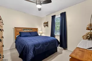 100 Coachman Dr, Florence Township, NJ 08505 - Photo 21