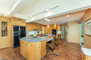2 Midvale Ave, West Caldwell, NJ 07006 - Photo 9