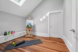 16 Holmehill Ln, Roseland, NJ 07068 - Photo 25