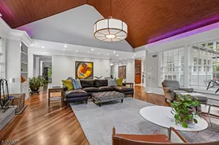 16 Holmehill Ln, Roseland, NJ 07068 - Photo 5