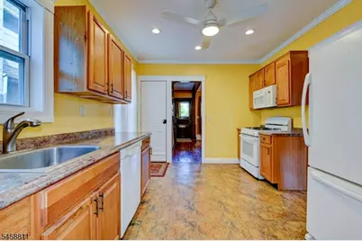 19 Eastern Ave, Somerville, NJ 08876 - Photo 21