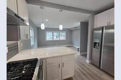 41 Demott Ave, Clifton, NJ 07011 - Photo 11