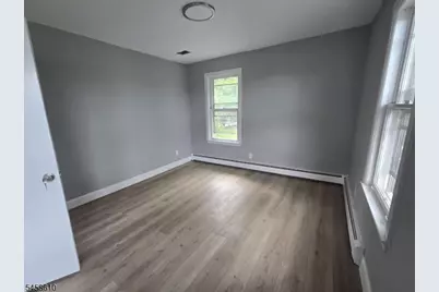 41 Demott Ave, Clifton, NJ 07011 - Photo 13