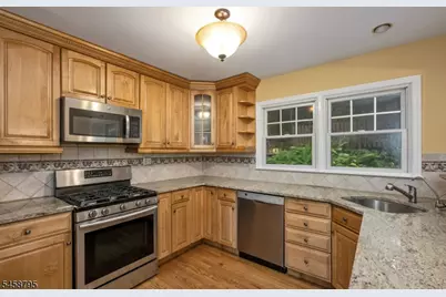 62 Burnham Pkwy, Morris Township, NJ 07960 - Photo 11