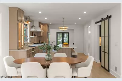 34 Pine Ter, Millburn, NJ 07078 - Photo 11