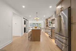 34 Pine Terrace, Millburn, NJ 07078 - Photo 9
