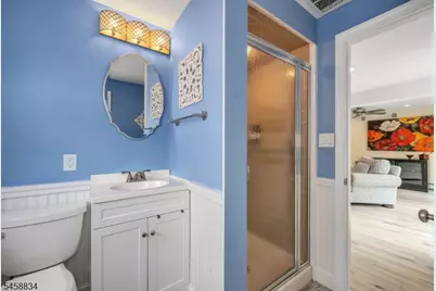 14 Aspen Ct, Paramus, NJ 07652 - Photo 5