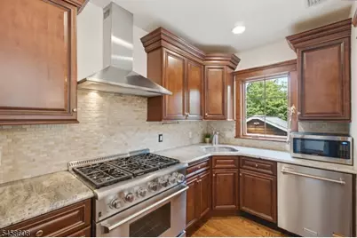 26 Myrtle Ave, Cedar Grove, NJ 07009 - Photo 15