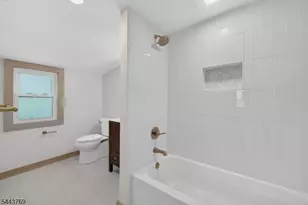 15 Elberta Rd, Maplewood, NJ 07040 - Photo 43