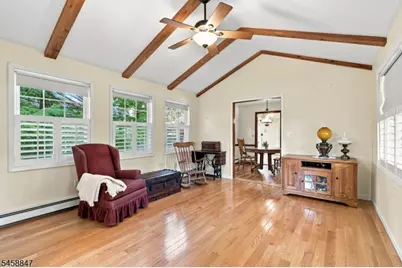 2 Mohican Trl, Jefferson Township, NJ 07438 - Photo 7