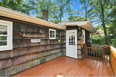 2 Mohican Trl, Jefferson Township, NJ 07438 - Photo 17