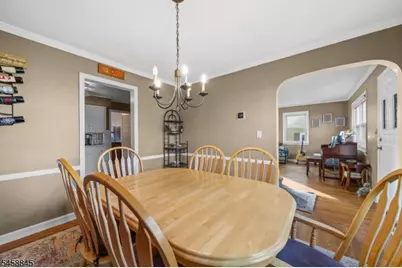 29 Larkspur Ln, Clifton, NJ 07013 - Photo 7