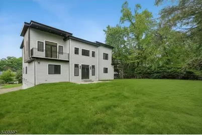 30 Winthrop Rd, Millburn, NJ 07078 - Photo 31